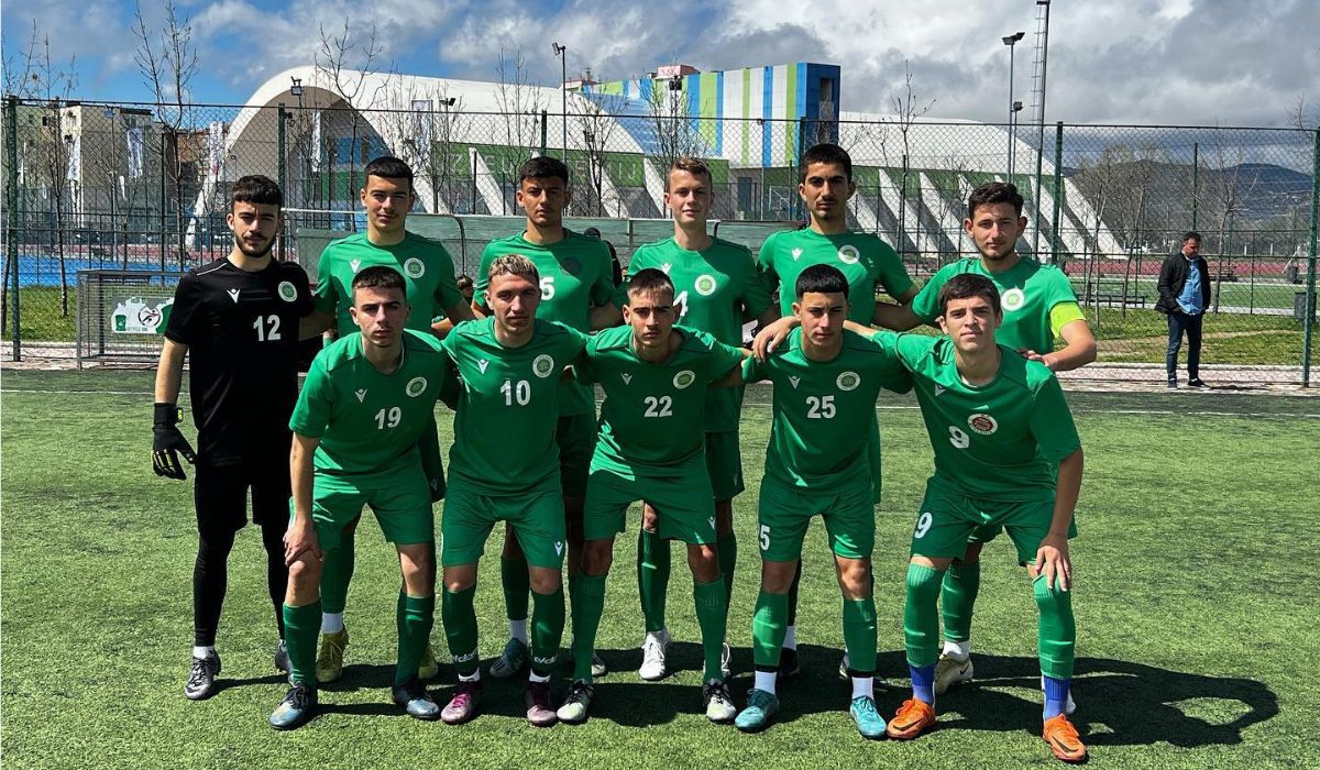 Ndeshja U-17 Skënderbeu-U-17 Apolonia për meshkuj përfundoi 2-3 për Apoloninë.
