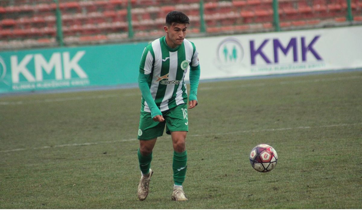 Stefano Omeri mesfushori i FK Apolonia